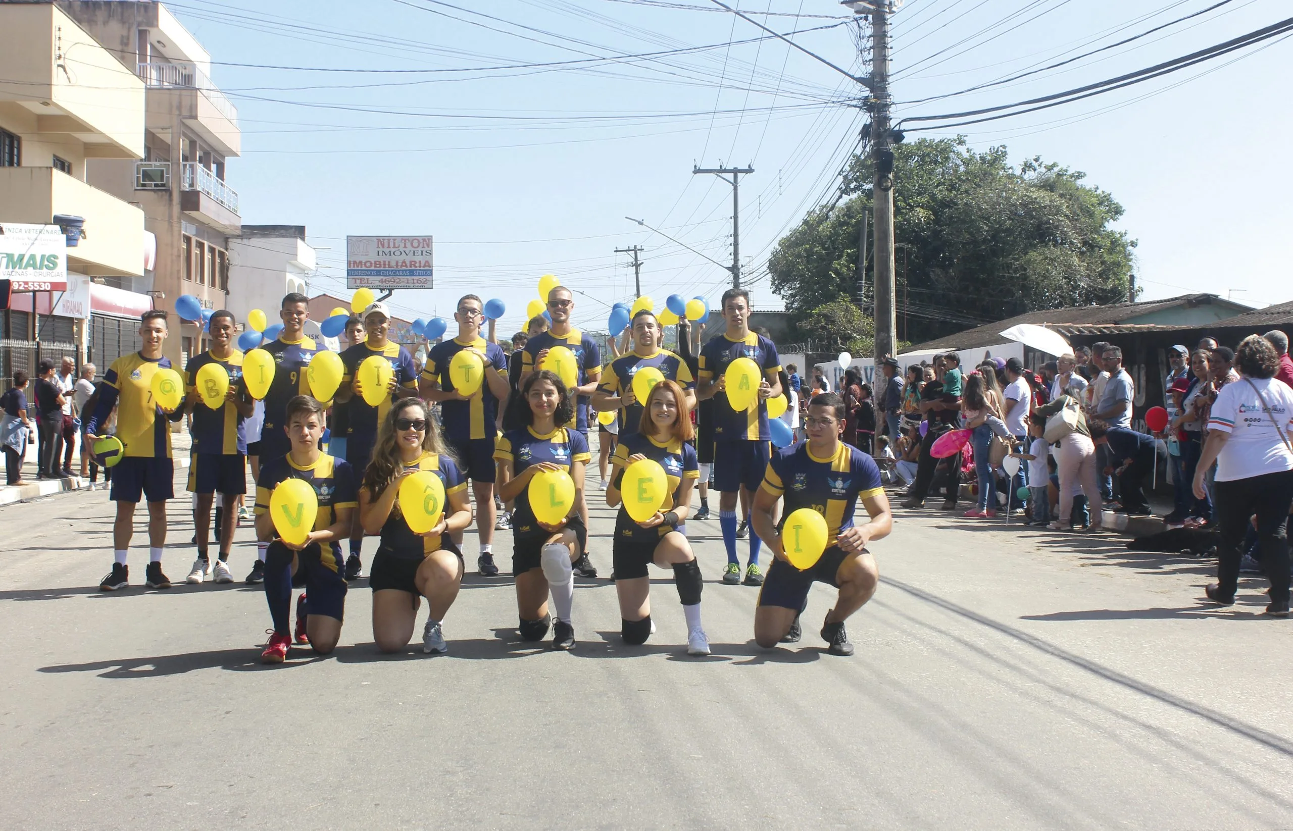 Está Chegando o Grande Dia: Desfile Cívico Celebra os 60 Anos de Nossa Cidade!