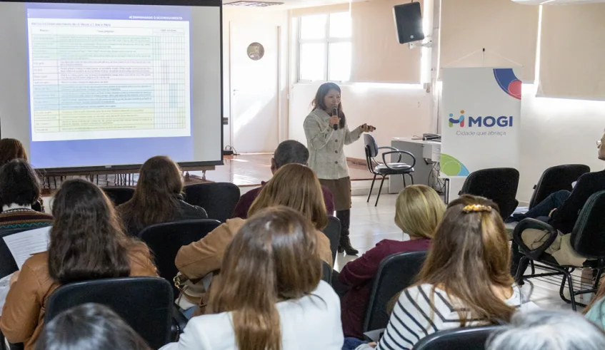 Capacitação de pediatras e médicos da família foi realizada no auditório da Prefeitura de Mogi para aprimorar atendimento à população. Foto: Divulgação/PMMC