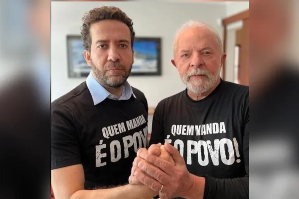 Política dos cliques: Nikolas e Érika Hilton superam 1 milhão de pageviews - destaque galeria