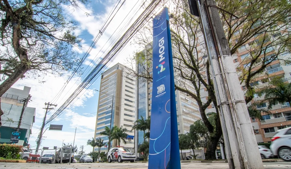 Totem de segurança do programa Smart Mogi instalado no Largo do Socorro identificou o homem procurado pela Justiça por meio do reconhecimento facial. Foto: Divulgação/PMMC